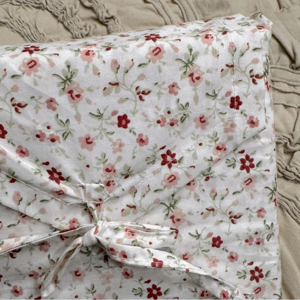 LAURA ASHLEY  Cotton Percale STANDARD PILLOWCASE PAIR